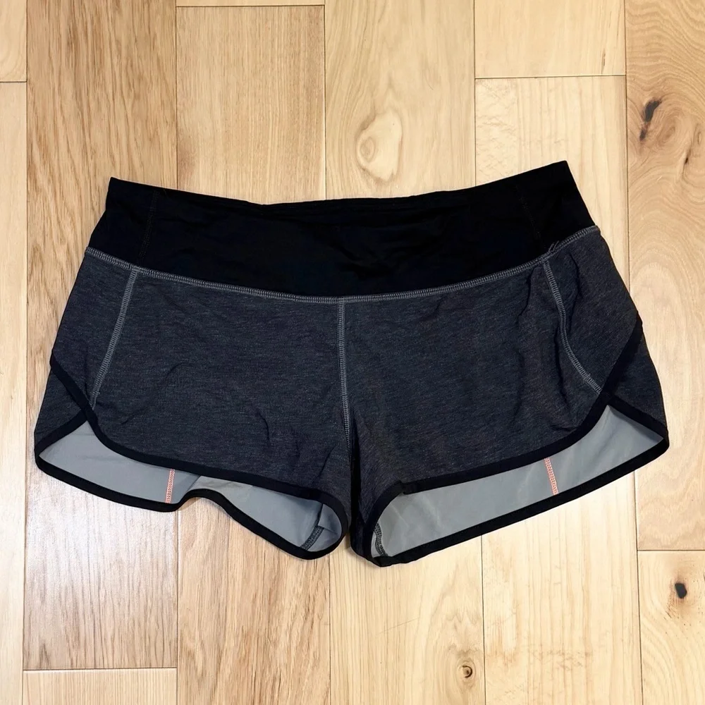 Lululemon Women’s Speed Short - Picture 2 of 7